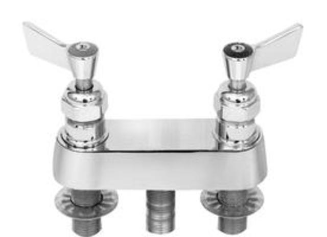 Fisher 2805 4" Deck Control Valve, Lever Handles, Swivel Stems